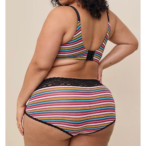 🆕 Striped Second Skin Mid Rise Lace Trim Panty Brief 1 1X 14 16 NWT Torrid New! - Picture 2 of 4